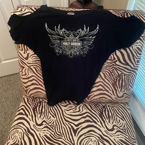 Harley-Davidson cold shoulder tee. Gently worn, machine wash. Adamec HD, Jax, Fl
